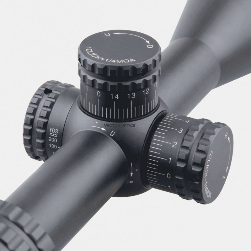 SCOM-30 Lunette de visée Hugo 3-12x44 SFP