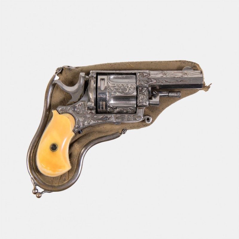 A1508B Beau Petit Révolver Gravé Belge Cal. 320