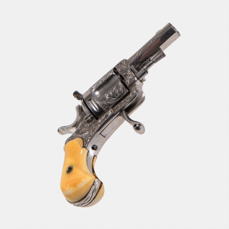 A1508B Beau Petit Révolver Gravé Belge Cal. 320