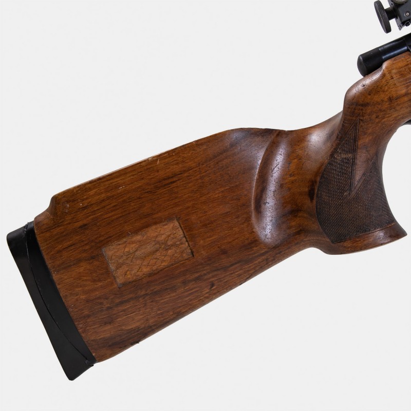 A1841 Carabine Anschutz Match 54 Cal .22 LR