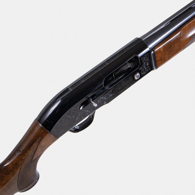 A1954 Fusil Semi-Auto Beretta A 301 Cal. 12 x 70