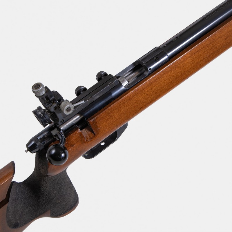 A1874 Anschutz Super Match Mod. 1813 Cal .22 LR