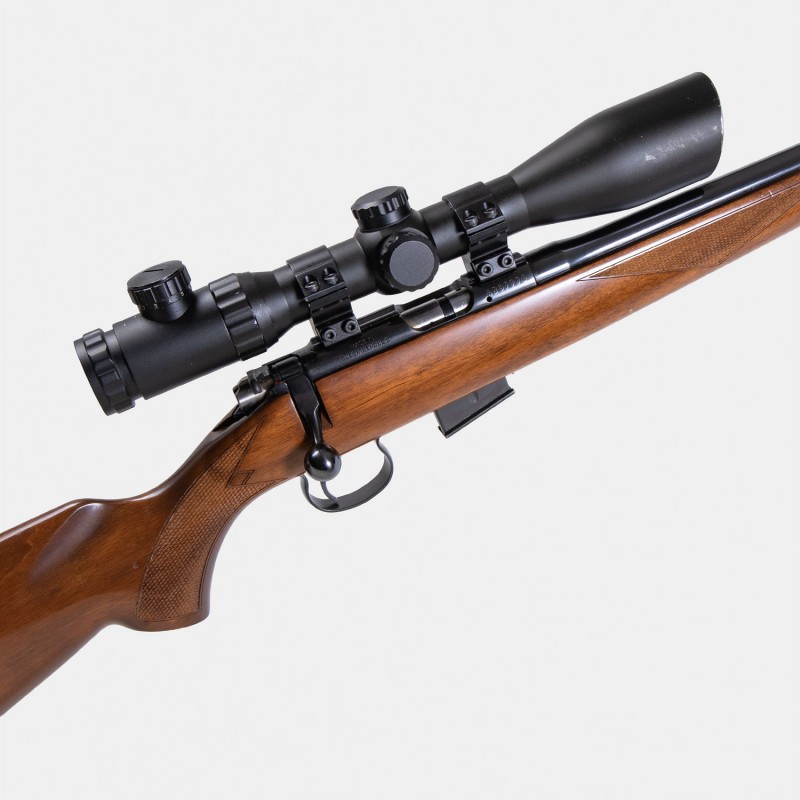 A2153 Belle Carabine CZ 452 American Cal. .17 HMR Équipée