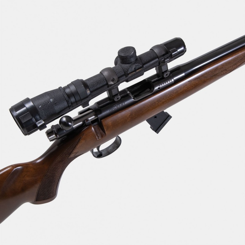 A2142 Belle Carabine CZ 452 American Cal. .22 LR + Optique
