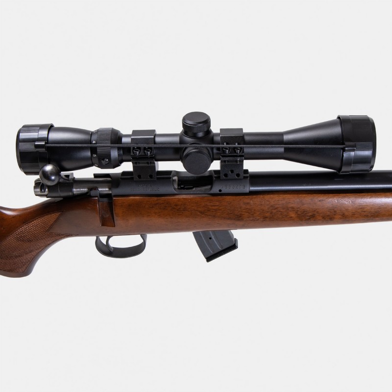 A2147 Carabine CZ 452 Varmint Calibre .22 LR + Optique 3-9x40