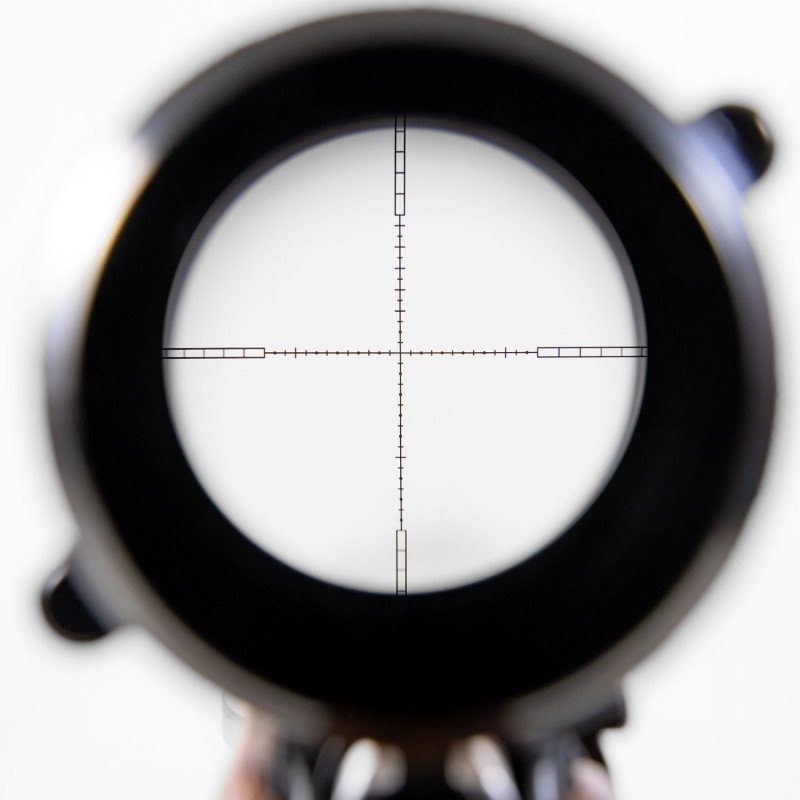 A2147 Carabine CZ 452 Varmint Calibre .22 LR + Optique 3-9x40