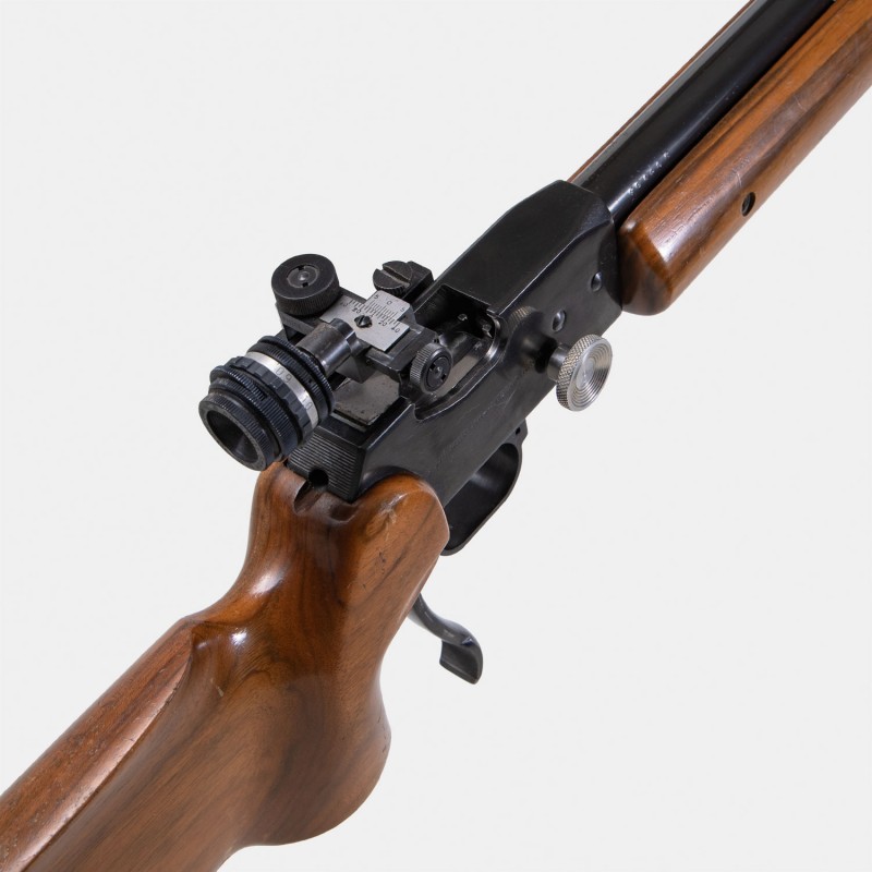 A2136 BSA & Co. Martini International MK 4 Cal .22 LR